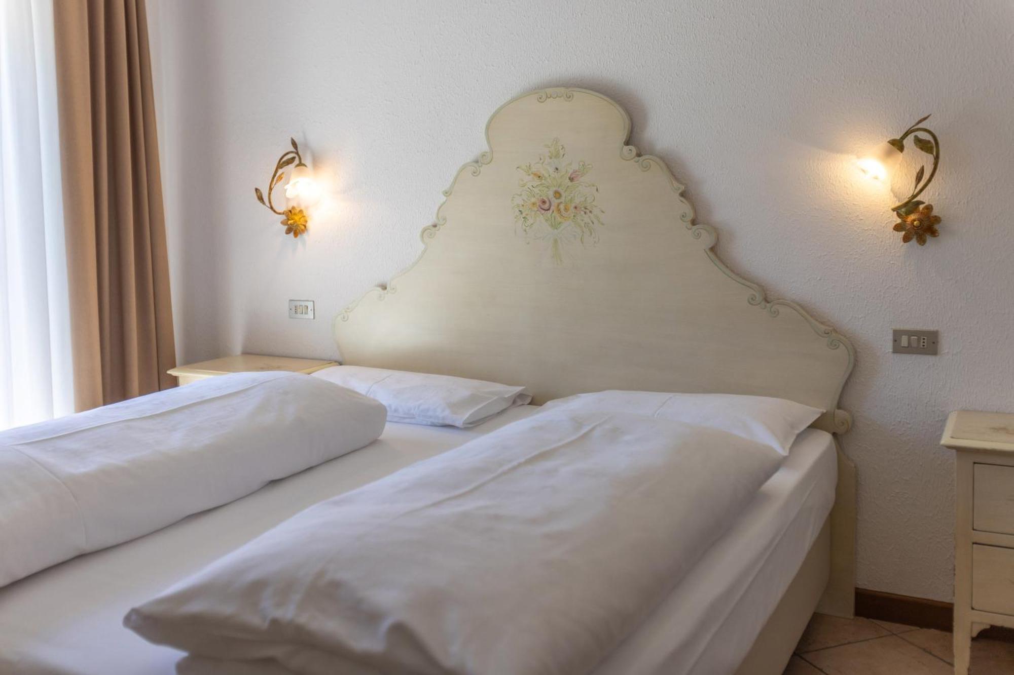 Hotel Villa Margherita Limone sul Garda Bagian luar foto