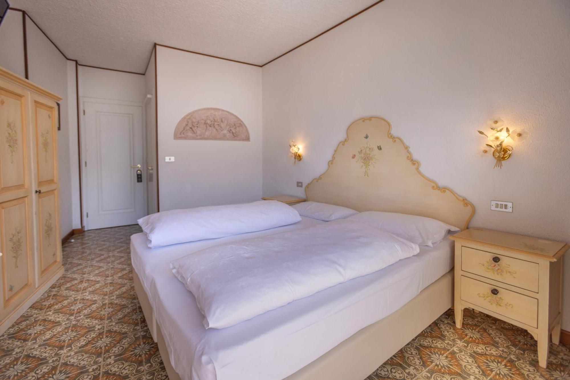 Hotel Villa Margherita Limone sul Garda Bagian luar foto