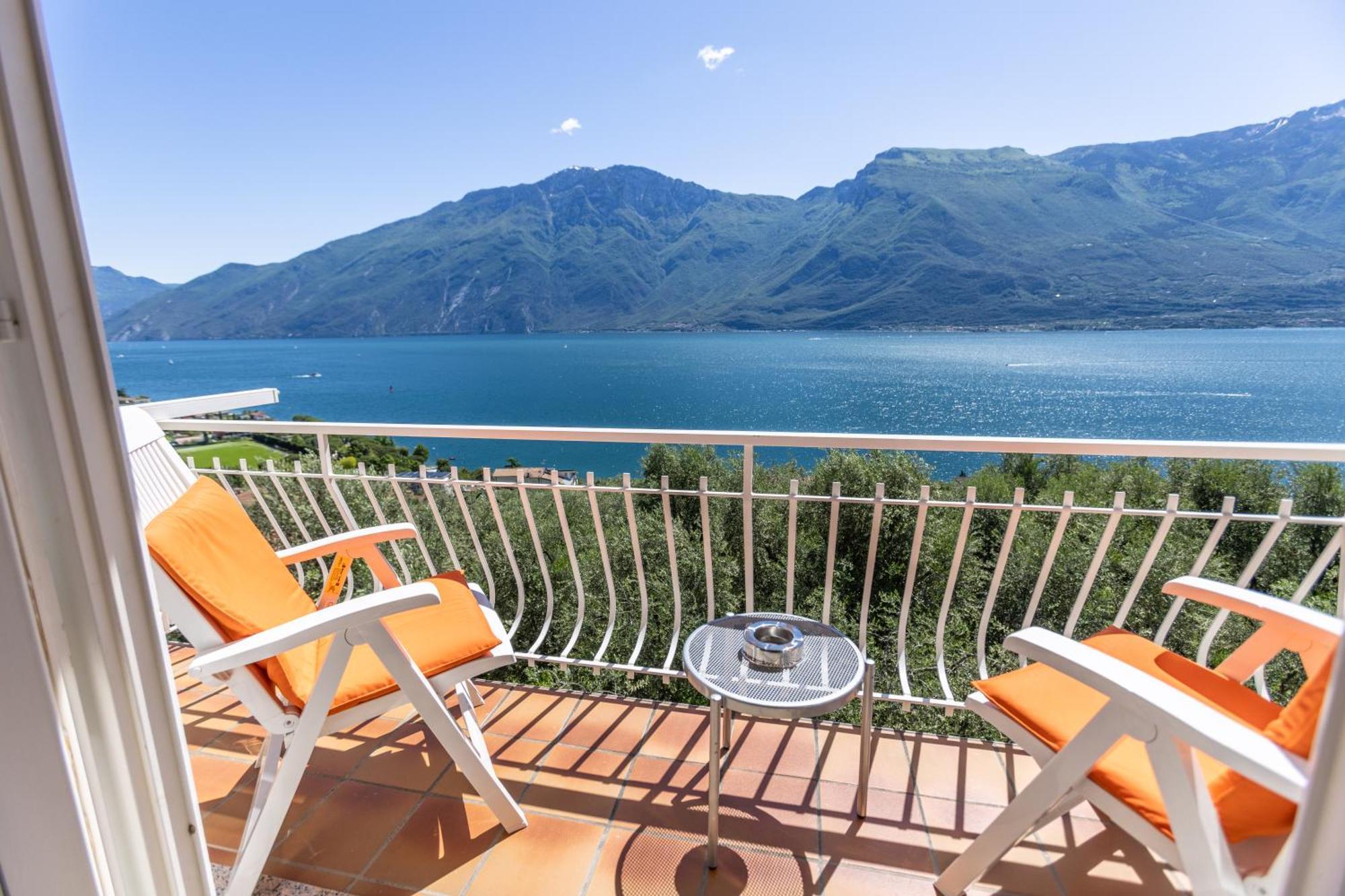 Hotel Villa Margherita Limone sul Garda Bagian luar foto